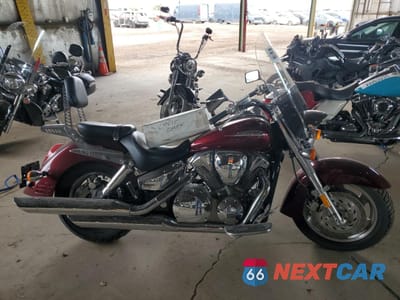 2006 HONDA VTX1300 R 1HFSC52666A305638 - główne zdjęcie licytacji z USA - miniatura
