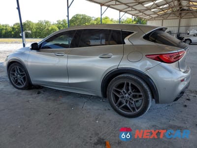 Drugie zdjęcie samochodu z przodu: 2017 INFINITI QX30 BASE VIN:SJKCH5CP5HA032537 - miniatura