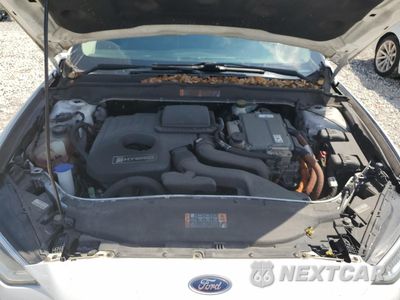 Zdjęcie 11 z 12 samochodu: 2018 FORD FUSION SE HYBRID VIN:3FA6P0LU6JR118601 - miniatura