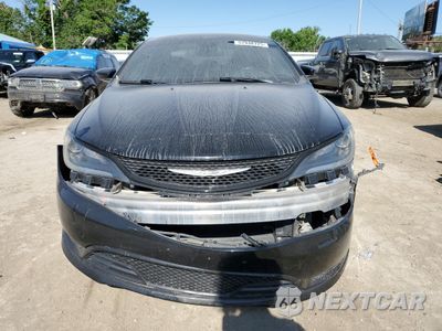 Piąte zdjęcie samochodu w środku: 2015 CHRYSLER 200 S VIN:1C3CCCBB3FN737004 - miniatura