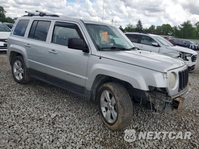 Czwarte zdjęcie samochodu z boku: 2012 JEEP PATRIOT LATITUDE VIN:1C4NJPFB4CD639905 - miniatura