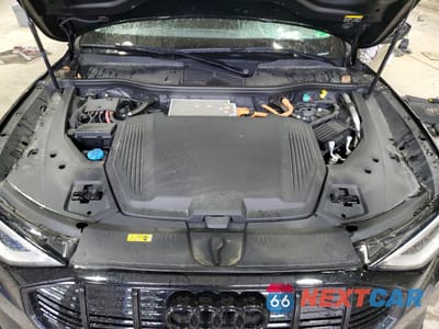 Zdjęcie 12 z 13 samochodu: 2023 AUDI E-TRON PREMIUM VIN:WA1AAAGE2PB014791 - miniatura