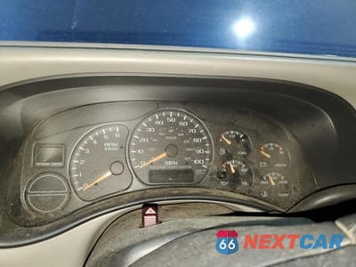 Zdjęcie 9 z 13 samochodu: 2002 GMC YUKON XL K1500 VIN:1GKFK16Z62J244060 - miniatura