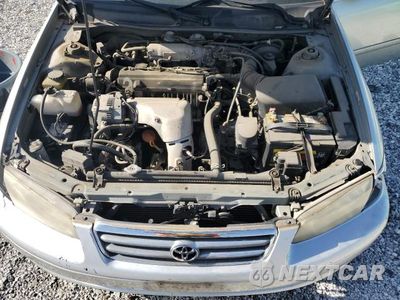 Zdjęcie 11 z 13 samochodu: 2001 TOYOTA CAMRY CE VIN:JT2BG22K110570405 - miniatura