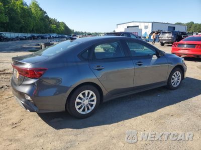 Trzecie zdjęcie samochodu z tyłu: 2024 KIA FORTE LX VIN:3KPF24AD9RE826654 - miniatura
