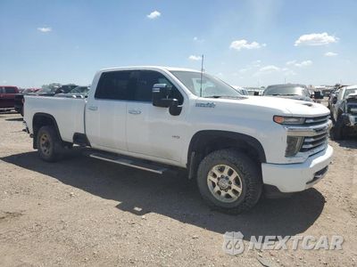 Czwarte zdjęcie samochodu z boku: 2022 CHEVROLET SILVERADO K2500 HIGH COUNTRY VIN:1GC4YREYXNF366372 - miniatura