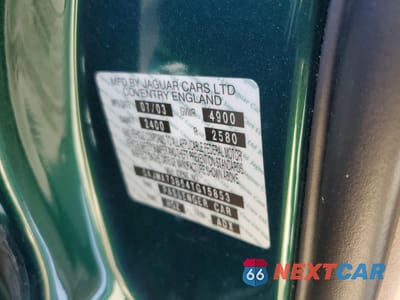 Zdjęcie 12 z 12 samochodu: 2004 JAGUAR XJR S VIN:SAJWA73B64TG15853 - miniatura