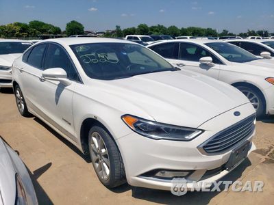 Czwarte zdjęcie samochodu z boku: 2017 FORD FUSION SE HYBRID VIN:3FA6P0LU7HR410056 - miniatura