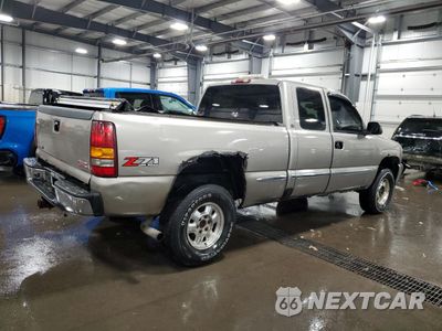 Trzecie zdjęcie samochodu z tyłu: 2001 GMC NEW SIERRA K1500 VIN:2GTEK19T411237650 - miniatura