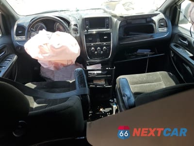 Zdjęcie 8 z 13 samochodu: 2016 DODGE GRAND CARAVAN SE VIN:2C4RDGBG9GR164118 - miniatura