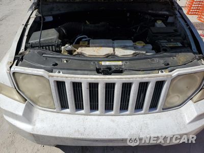 Zdjęcie 11 z 12 samochodu: 2012 JEEP LIBERTY SPORT VIN:1C4PJLAK9CW213222 - miniatura