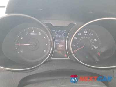 Zdjęcie 9 z 12 samochodu: 2013 HYUNDAI VELOSTER VIN:KMHTC6ADXDU153407 - miniatura