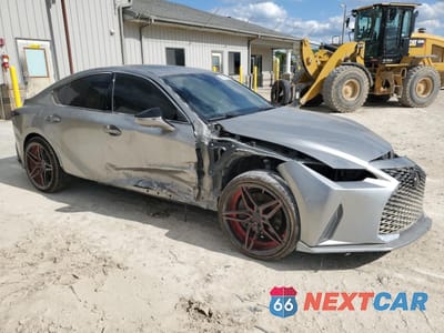 Czwarte zdjęcie samochodu z boku: 2021 LEXUS IS 300 VIN:JTHC81F27M5044265 - miniatura