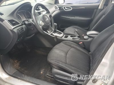 Zdjęcie 7 z 12 samochodu: 2016 NISSAN SENTRA S VIN:3N1AB7AP8GY331382 - miniatura