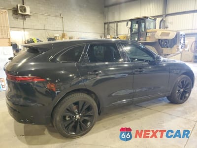 Trzecie zdjęcie samochodu z tyłu: 2024 JAGUAR F-PACE R-DYNAMIC S VIN:SADCT2EX6RA729928 - miniatura