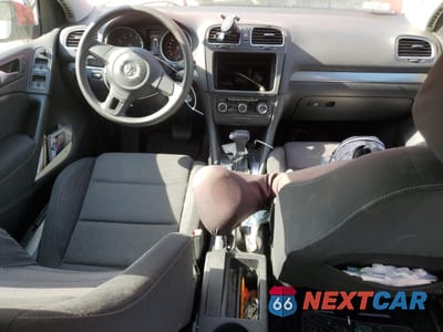 Zdjęcie 8 z 12 samochodu: 2011 VOLKSWAGEN GOLF VIN:WVWDA7AJ4BW031038 - miniatura