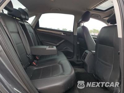 Zdjęcie 10 z 12 samochodu: 2016 VOLKSWAGEN PASSAT SE VIN:1VWBT7A34GC015575 - miniatura
