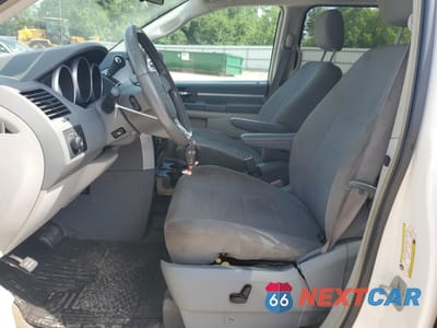 Zdjęcie 7 z 13 samochodu: 2008 DODGE GRAND CARAVAN SXT VIN:1D8HN54P98B117621 - miniatura