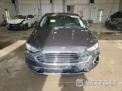 Piąte zdjęcie samochodu w środku: 2020 FORD FUSION SE VIN:3FA6P0HD4LR119662 - miniatura