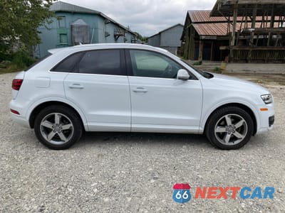 Zdjęcie 12 z 14 samochodu: 2015 AUDI Q3 PREMIUM PLUS VIN:WA1EFCFS2FR006797 - miniatura