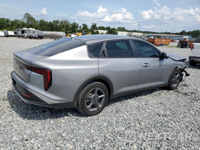 Trzecie zdjęcie samochodu z tyłu: 2025 KIA K4 LX VIN:3KPFT4DE2SE094049 - miniatura