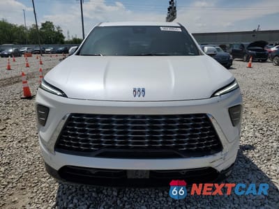 Piąte zdjęcie samochodu w środku: 2025 BUICK ENCLAVE AVENIR VIN:5GAEVCRS3SJ103912 - miniatura