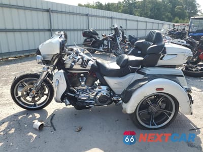 Trzecie zdjęcie samochodu z tyłu: 2020 HARLEY-DAVIDSON FLHTCUTGSE VIN:1HD1TBH13LB957038 - miniatura