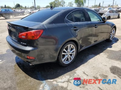 Piąte zdjęcie samochodu w środku: 2007 LEXUS IS 350 VIN:JTHBE262172008569 - miniatura