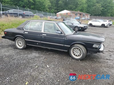 Czwarte zdjęcie samochodu z boku: 1981 BMW 528 I AUTOMATIC VIN:WBACJ9704B6795989 - miniatura