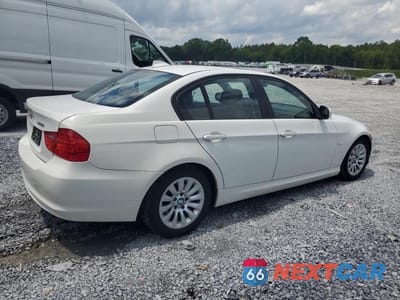 Trzecie zdjęcie samochodu z tyłu: 2009 BMW 328 I VIN:WBAPH73579A174854 - miniatura