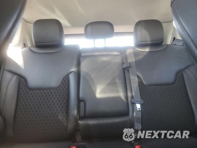Zdjęcie 10 z 16 samochodu: 2021 JEEP COMPASS LATITUDE VIN:3C4NJDBB1MT534528 - miniatura