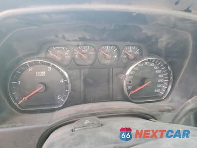 Zdjęcie 9 z 12 samochodu: 2015 CHEVROLET SILVERADO C3500 VIN:1GB3CYC89FF598457 - miniatura