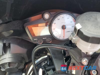 Zdjęcie 7 z 11 samochodu: 2008 YAMAHA YZFR6 S VIN:JYARJ06E98A036679 - miniatura