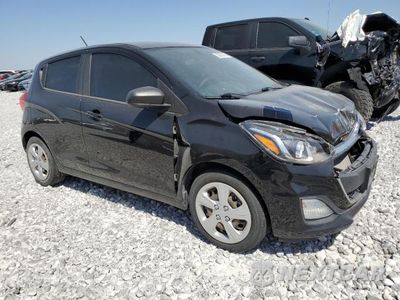 Czwarte zdjęcie samochodu z boku: 2019 CHEVROLET SPARK LS VIN:KL8CA6SAXKC715719 - miniatura