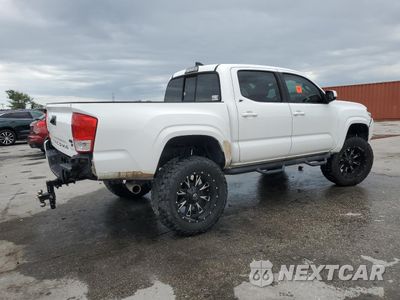 Trzecie zdjęcie samochodu z tyłu: 2016 TOYOTA TACOMA DOUBLE CAB VIN:5TFCZ5ANXGX041389 - miniatura