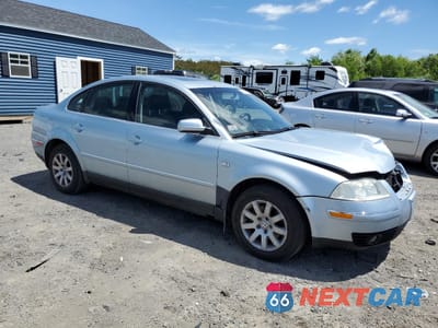 Czwarte zdjęcie samochodu z boku: 2003 VOLKSWAGEN PASSAT GLS VIN:WVWPD63B43P276227 - miniatura