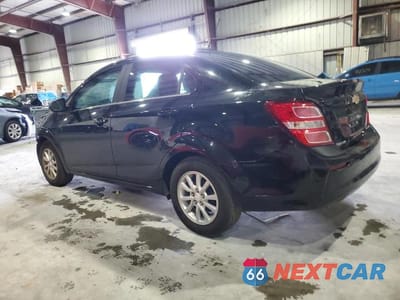 Drugie zdjęcie samochodu z przodu: 2020 CHEVROLET SONIC LT VIN:1G1JD5SB8L4111213 - miniatura