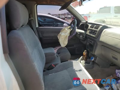 Zdjęcie 10 z 12 samochodu: 2000 NISSAN FRONTIER KING CAB XE VIN:1N6DD26S7YC366779 - miniatura