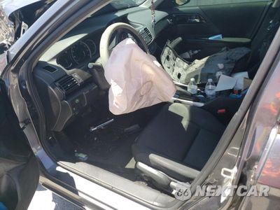 Zdjęcie 7 z 12 samochodu: 2017 HONDA ACCORD LX VIN:1HGCR2F35HA122960 - miniatura