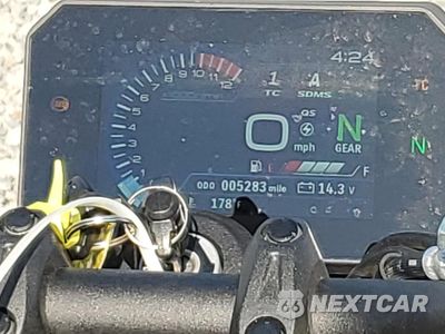 Zdjęcie 7 z 10 samochodu: 2024 SUZUKI GSX800 R VIN:JS1EM11B3R7100737 - miniatura