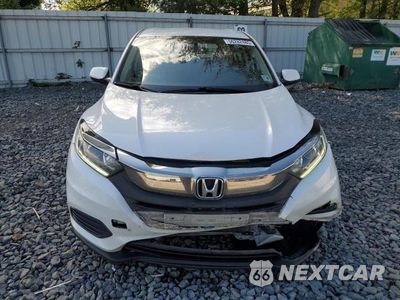 Piąte zdjęcie samochodu w środku: 2021 HONDA HR-V LX VIN:3CZRU6H32MM711368 - miniatura