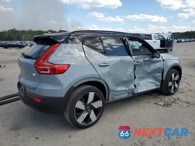 Trzecie zdjęcie samochodu z tyłu: 2024 VOLVO XC40 RECHARGE PLUS VIN:YV4ER3XL9R2278424 - miniatura