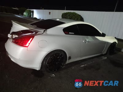 Trzecie zdjęcie samochodu z tyłu: 2014 INFINITI Q60 JOURNEY VIN:JN1CV6EK2EM110692 - miniatura