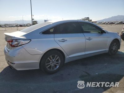 Trzecie zdjęcie samochodu z tyłu: 2017 HYUNDAI SONATA SE VIN:5NPE24AF5HH528660 - miniatura