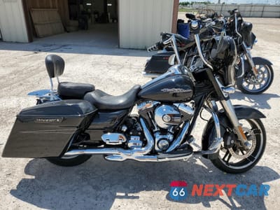 2014 HARLEY-DAVIDSON FLHXS STREET GLIDE SPECIAL 1HD1KRM19EB655029 - główne zdjęcie licytacji z USA - miniatura