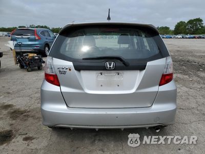 Zdjęcie 6 z 12 samochodu: 2011 HONDA FIT SPORT VIN:JHMGE8H56BC027511 - miniatura