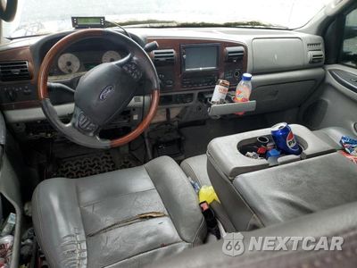 Zdjęcie 8 z 12 samochodu: 2007 FORD F350 SRW SUPER DUTY VIN:1FTWX31P37EA97601 - miniatura