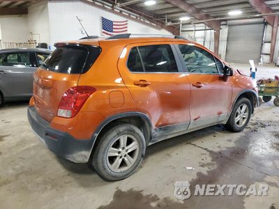 Trzecie zdjęcie samochodu z tyłu: 2016 CHEVROLET TRAX 1LT VIN:KL7CJPSB9GB571404 - miniatura