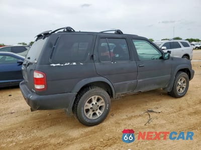 Trzecie zdjęcie samochodu z tyłu: 2001 NISSAN PATHFINDER LE VIN:JN8DR07Y31W530050 - miniatura