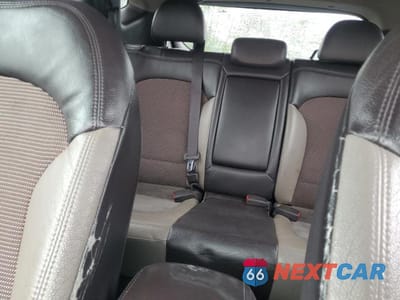 Zdjęcie 10 z 14 samochodu: 2012 HYUNDAI TUCSON GLS VIN:KM8JUCAC8CU529630 - miniatura